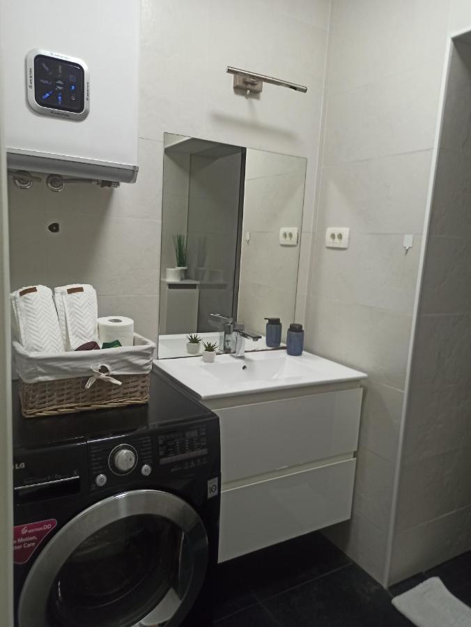 Apartment Bila Šibenik Exterior foto